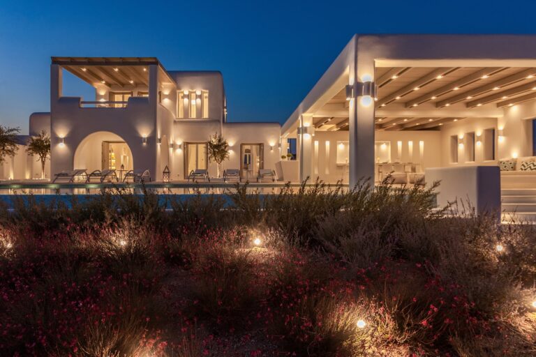 bio-rentals-paros-night-view-768x512