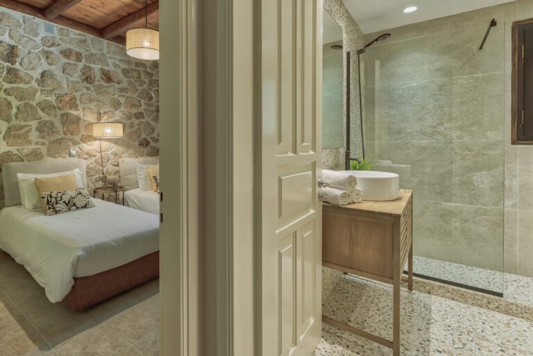 bio-rentals-zante-twin-bedroom-768x513