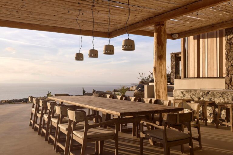 bio-rentals-greece-natural-wood-768x512