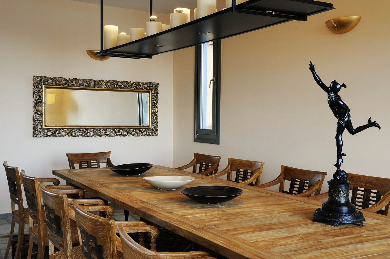 bio-rentals-dinig-room-wood-andros-island
