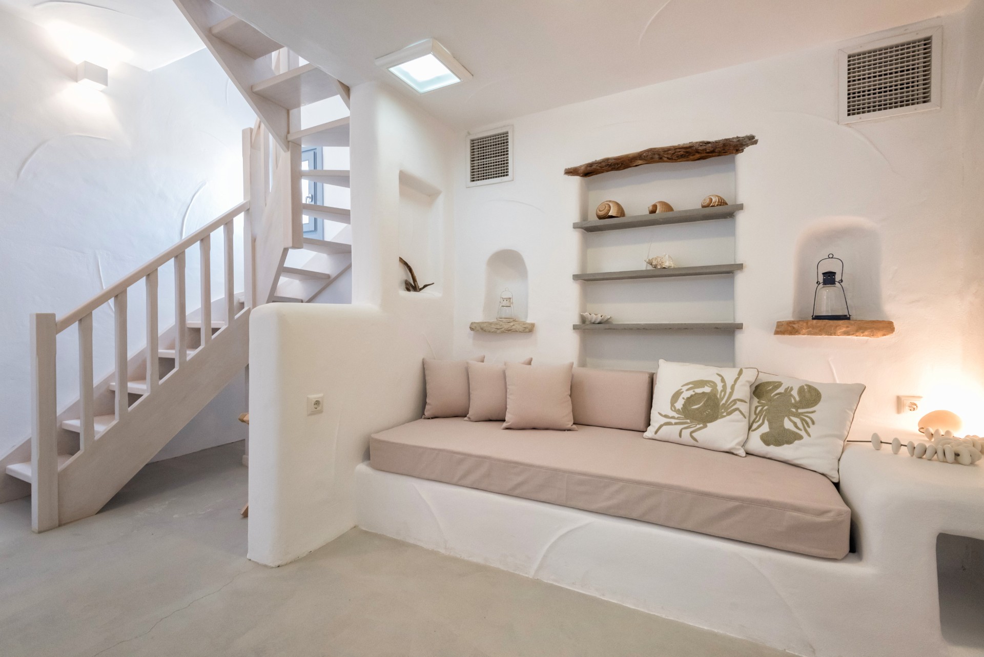 bio-rentals-koufonissia-single-bed