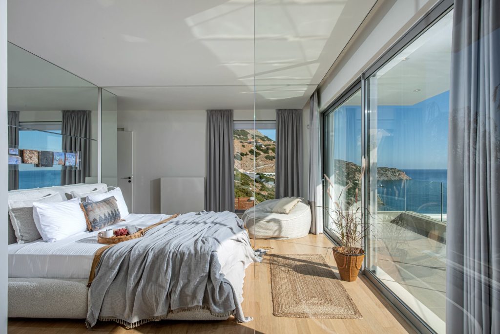 bio-rentals-master-bedroom-crete